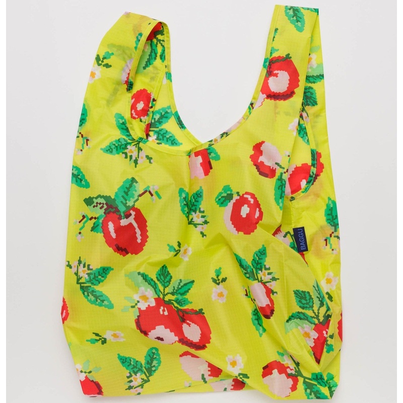 Standard Baggu: Needlepoint Apple
