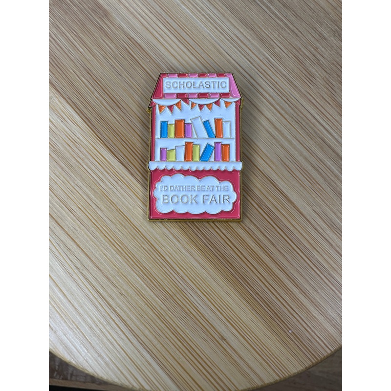 I’d Rather Be at the Book Fair Enamel Pin – Book Lover