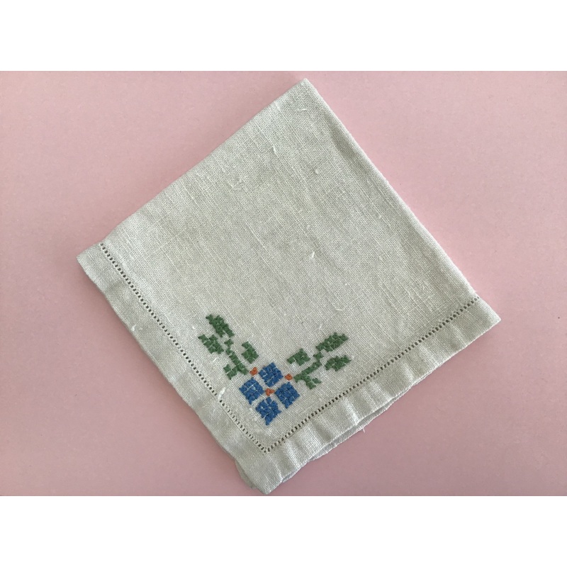 Linen Embroidered Tea Napkins: Set of 4