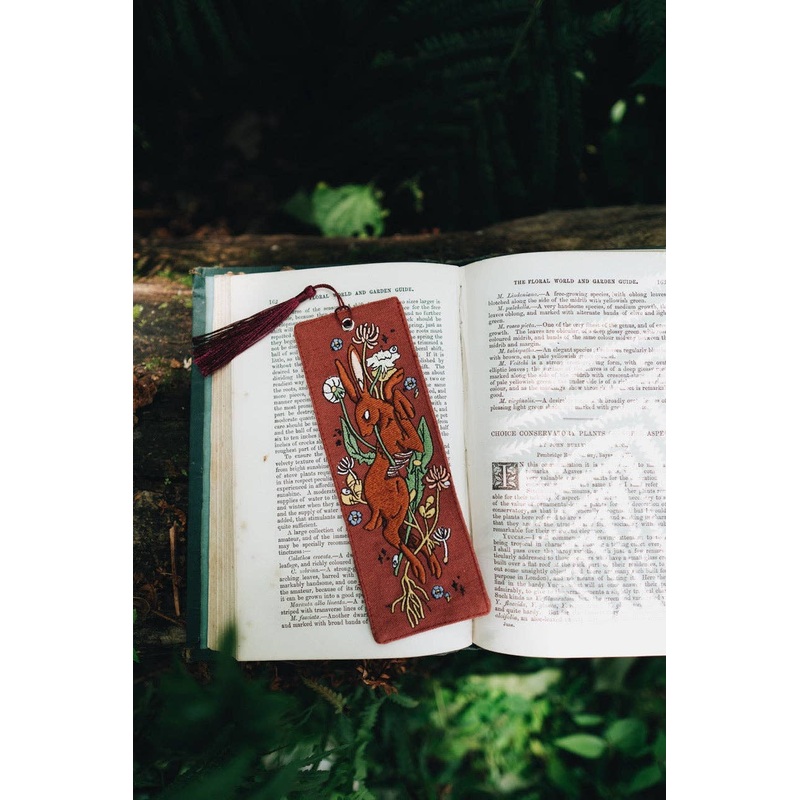 Fablewood Goods – Spring Hare | Embroidered Bookmark