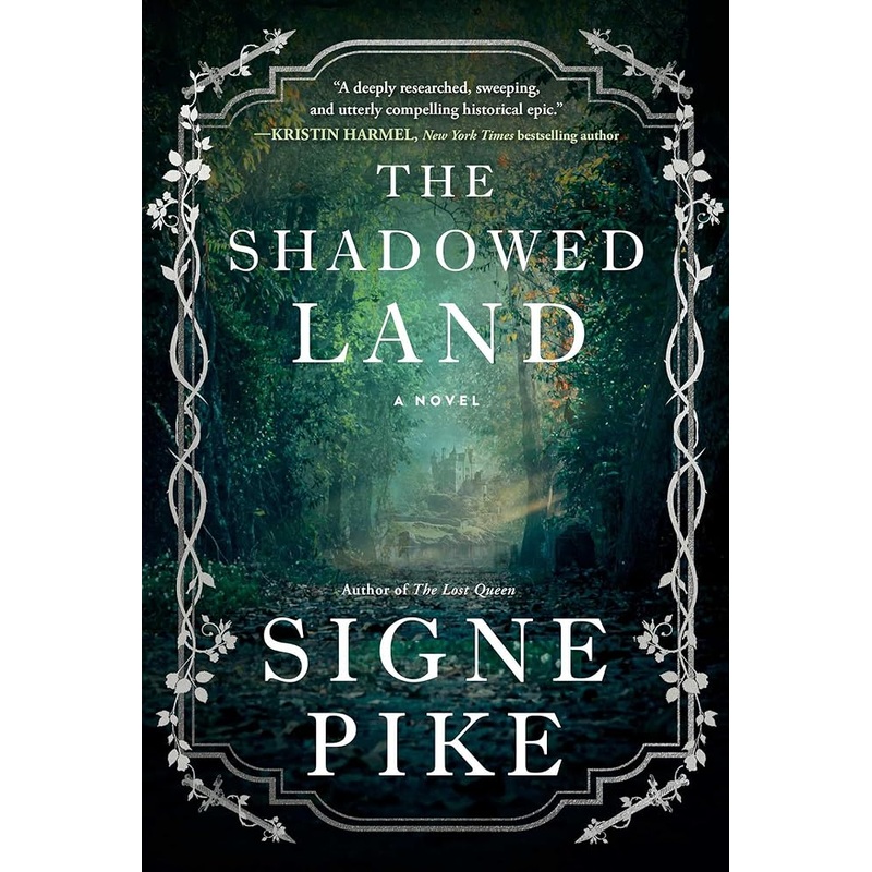 The Shadowed Land: A Novel (3) (The Lost Queen)