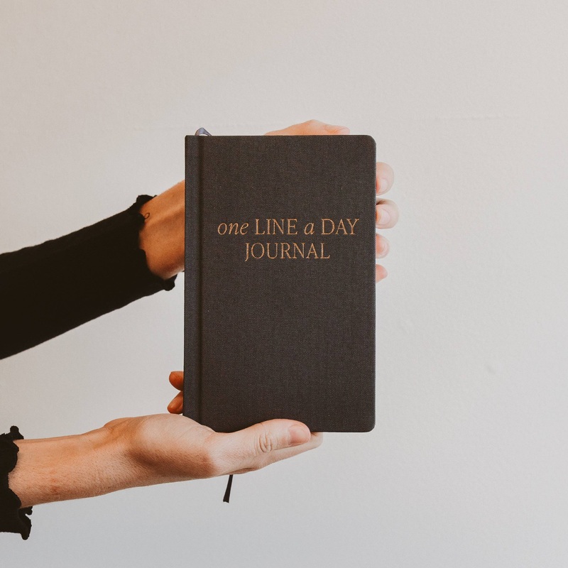 One Line A Day Fabric Journal – Stationery Gifts