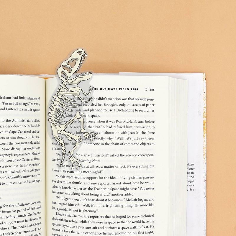 Humdrum Paper – Dinosaur Bones Bookmark (it’s die cut!)